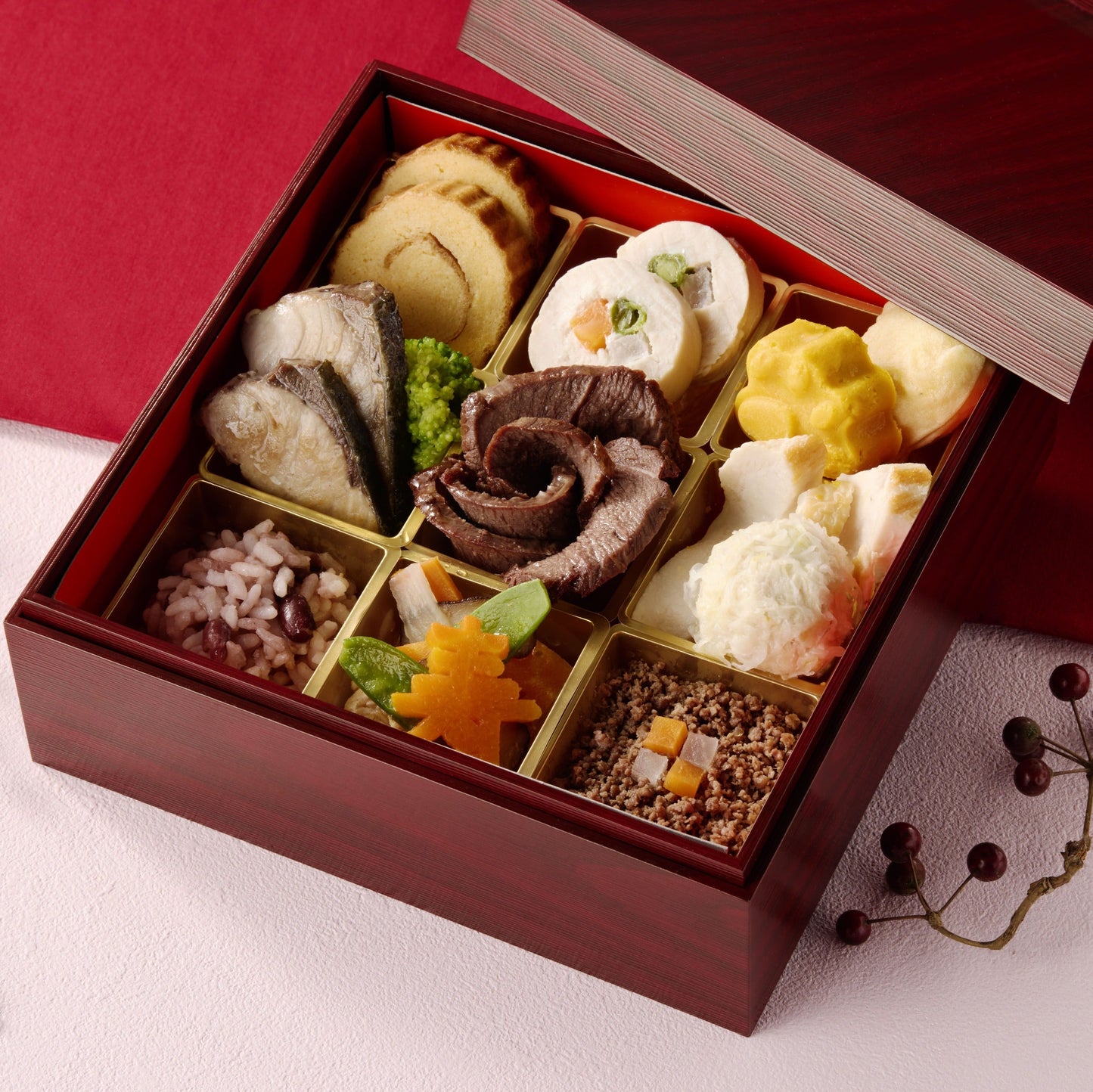 
                  
                    クリスマスケーキ&新年おせちのセット
                  
                